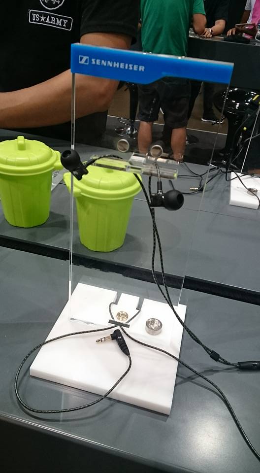 2016 - AV Show IE800.jpg